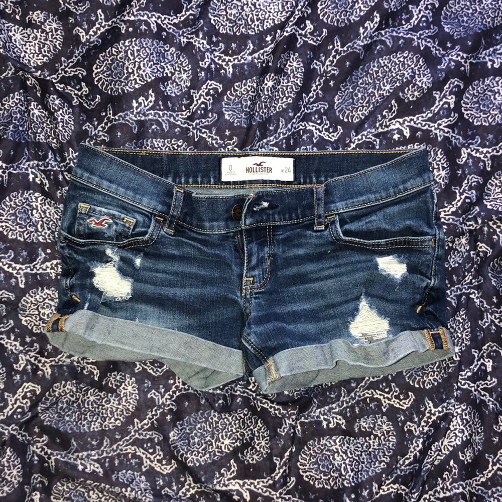 Hollister low rise shorts